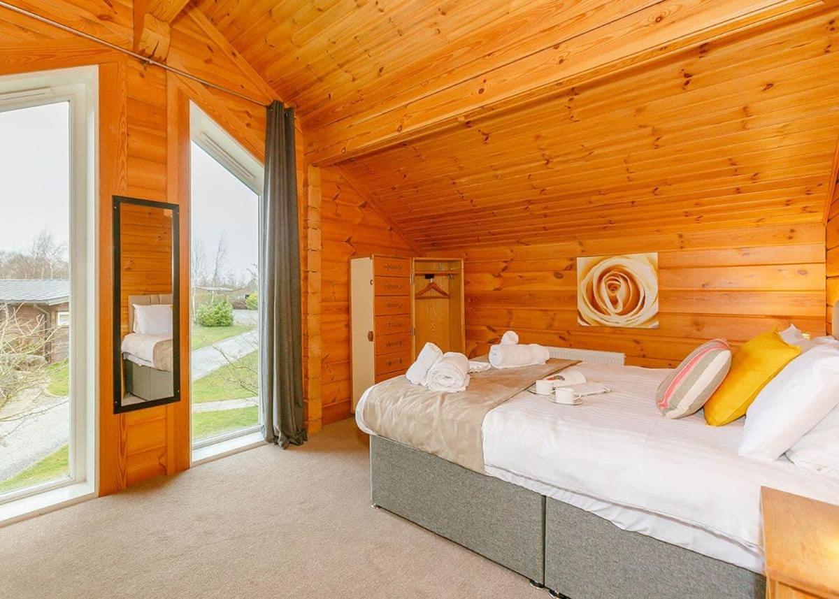 Woodland Lakes Lodges サースク エクステリア 写真
